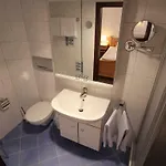 Haus Schneider 아파트 *