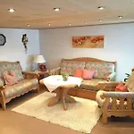 Haus Schneider 구타흐
